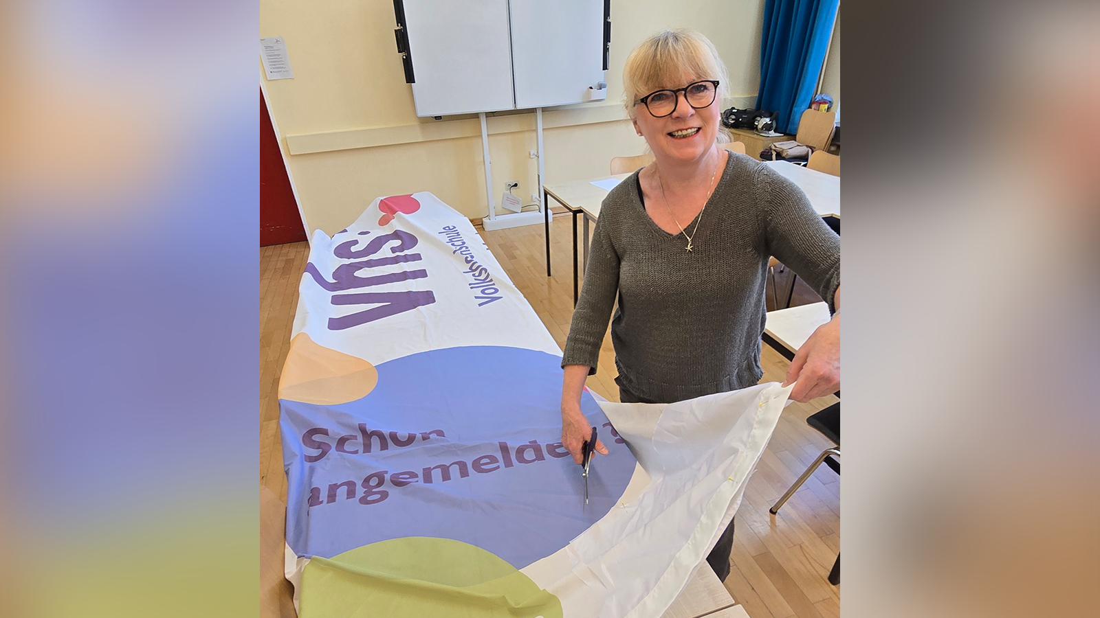 VHS Höxter-Marienmünster sucht Dozentinnen und Dozenten für Pilates, Wassergymnastik und Nähen